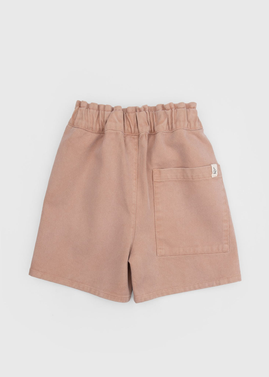 LEO shorts