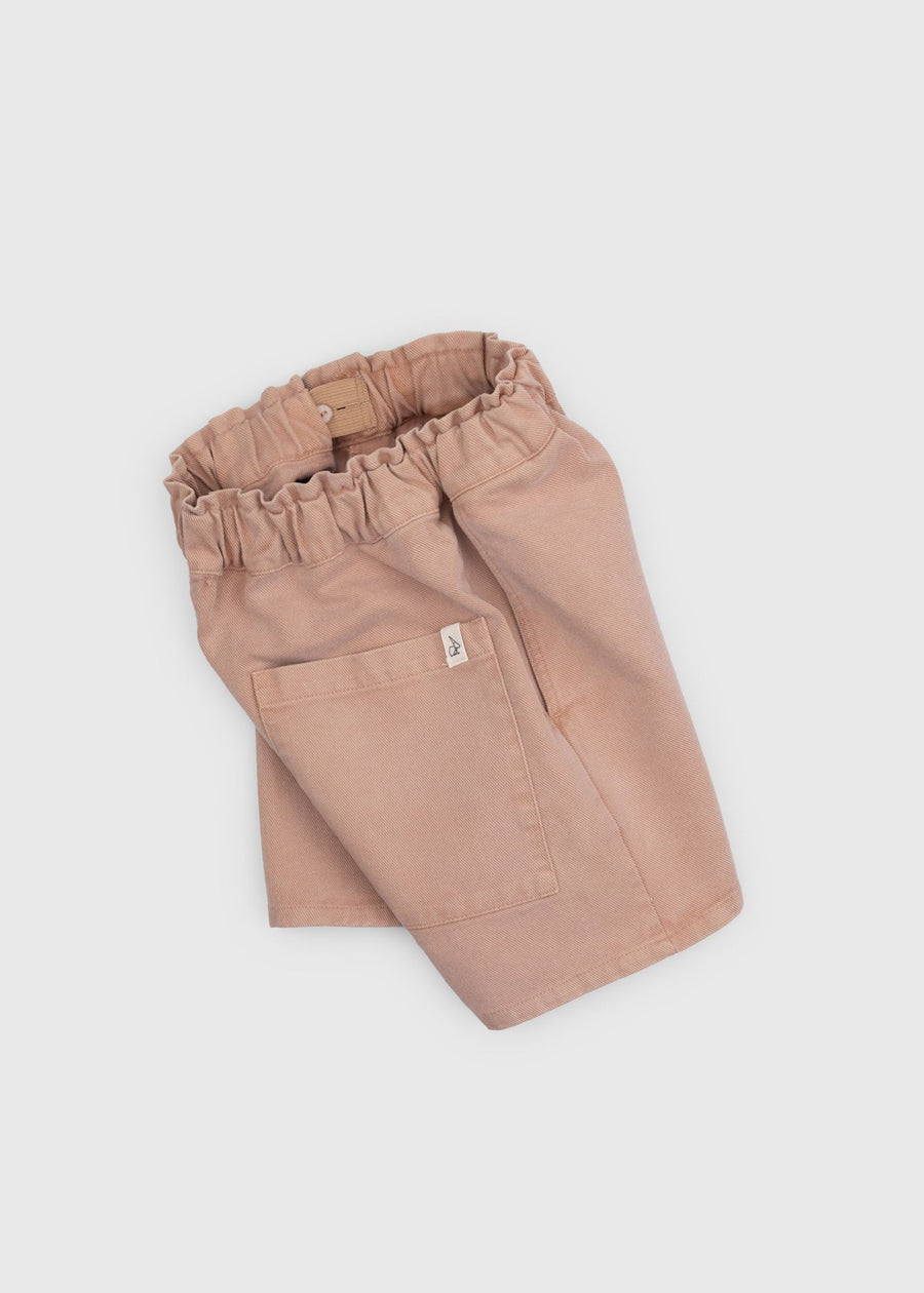 LEO shorts