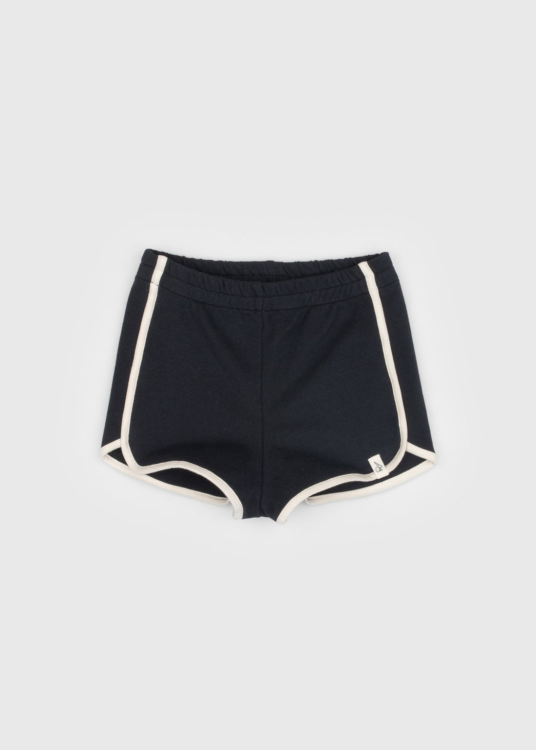 ETIENNE shorts